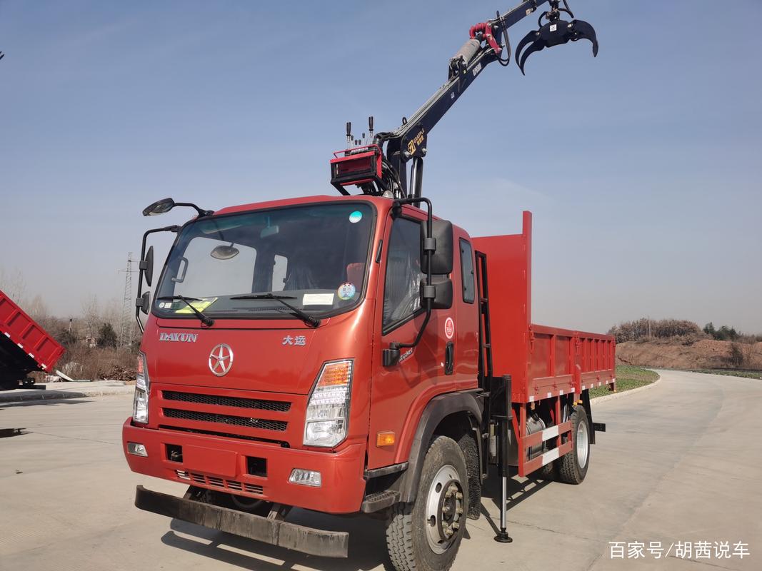 蓝牌大运抓木机,抓竹车,抓木机生产厂家